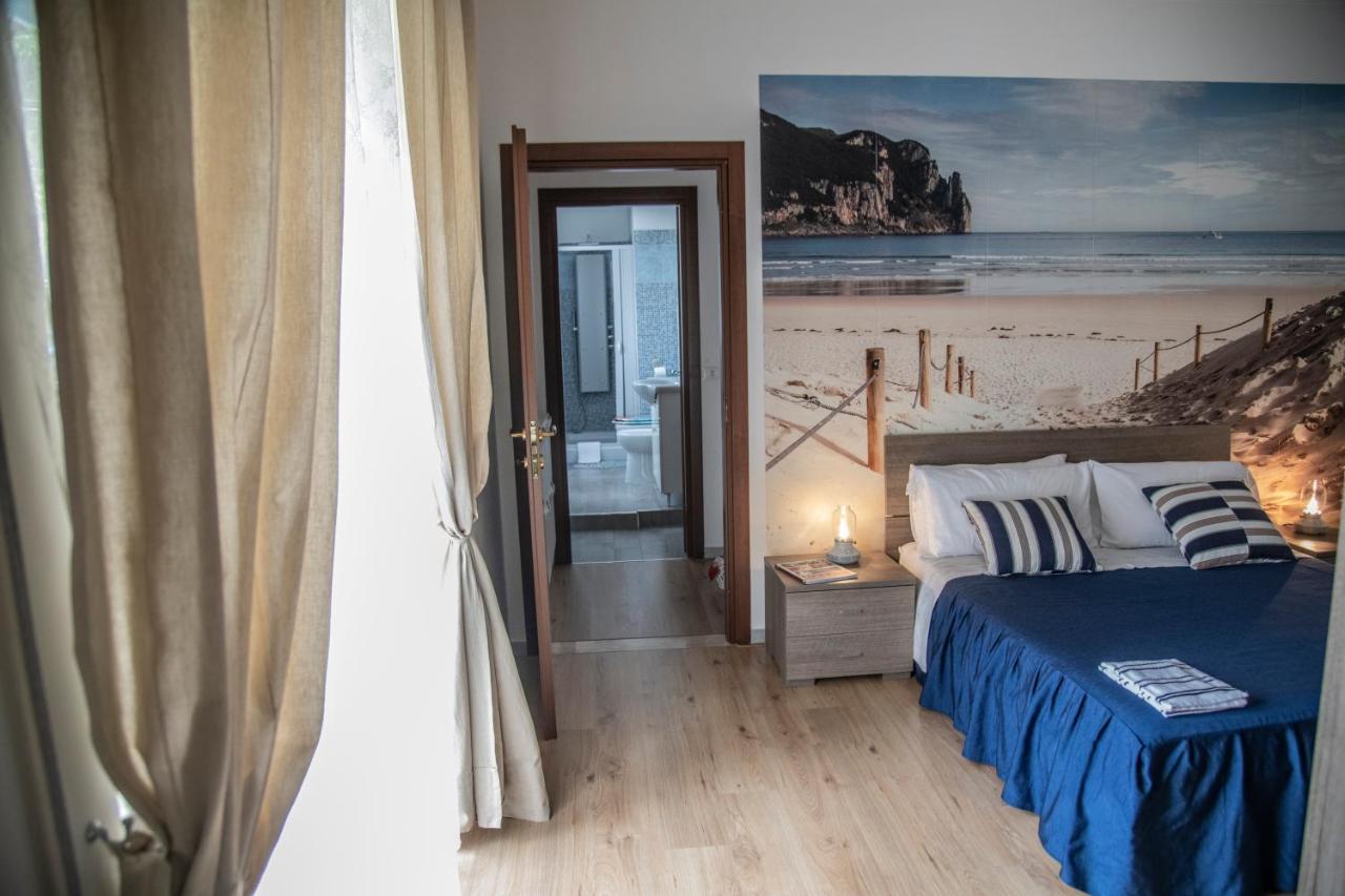 Bed and Breakfast Casa Laura Terracina Exterior foto